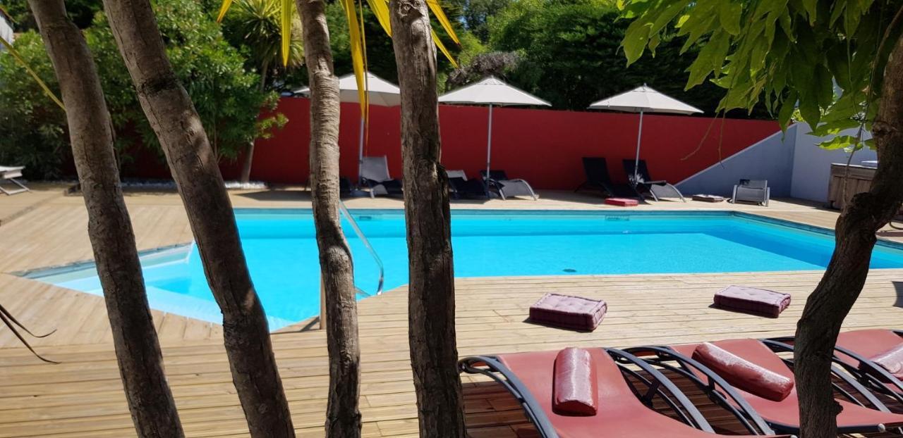 La Villa En L'Ile - 2 Piscines & Spa